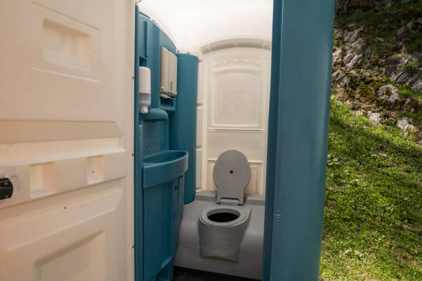 Best Portable bathroom rental  in Black Forest, CO